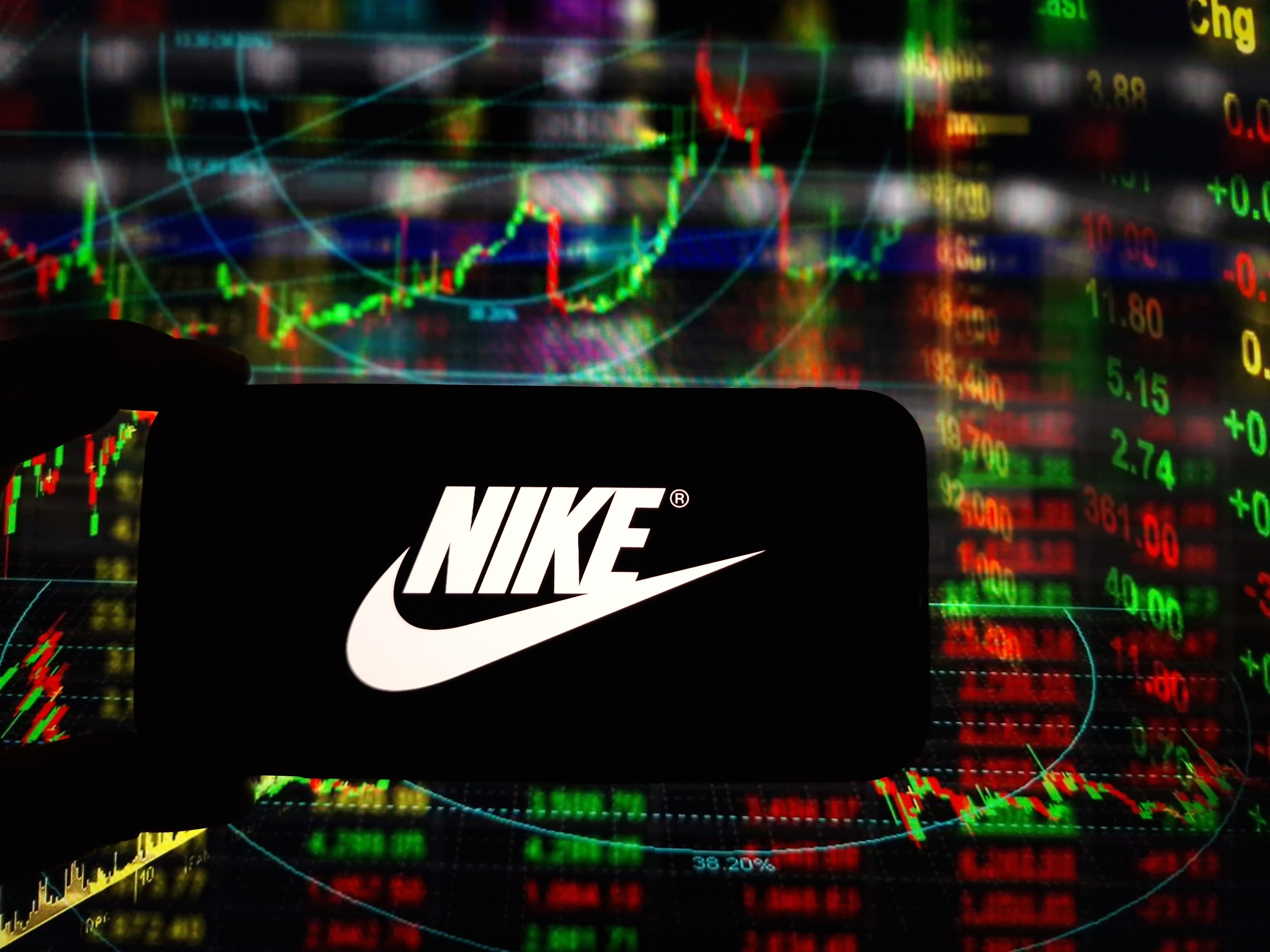 Nike's Comeback Plan Is Running Into a Wall
