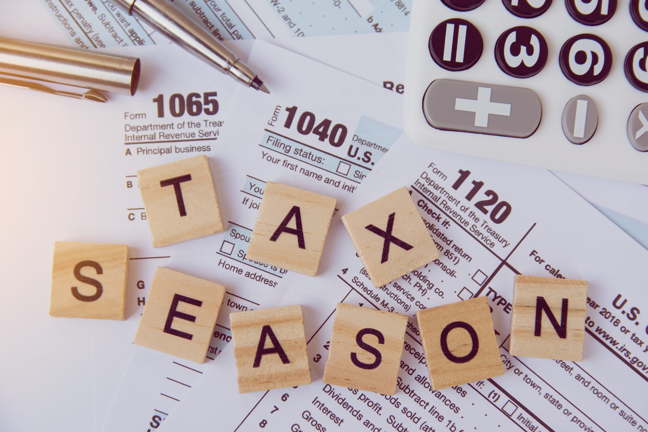 Two Stocks to Buy for Tax Prep Season